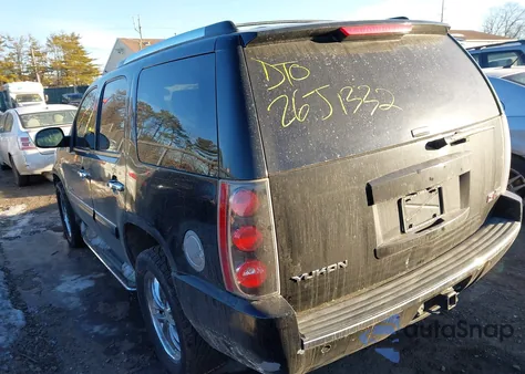 2008 GMC Yukon Denali из США, поврежденный, VIN 1GKFK63888J101340